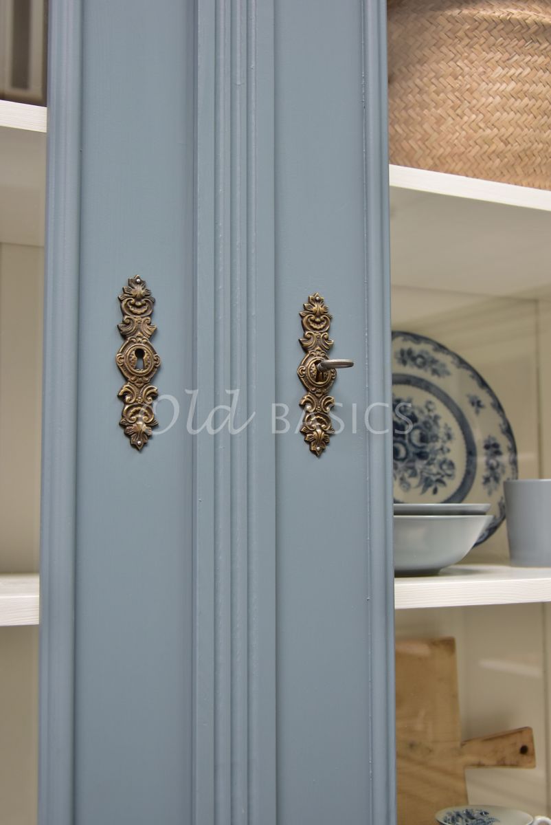 Detail van Buffetkast Deux, 2 deuren, RAL7031, grijs, blauw, materiaal hout